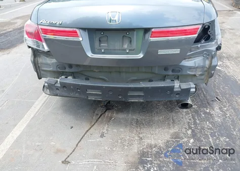 2011 Honda Accord 2.4 Lx из США, поврежденный, VIN 1HGCP2F38BA011266